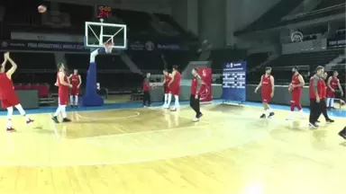 Umut Işıkları Yakabilecek Bir Basketbol Sergilemek İstiyoruz