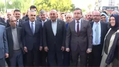 Çavuşoğlu, Esnaf Ziyaretinde Bulundu