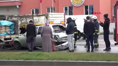 Yalova'da Zincirleme Kazada 'Tabelalar Şaşırtıyor' İddiası