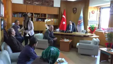 Avanos Belediye Başkanı İbaş 32 Yıl Önce Öğrenci Olarak Oturduğu Koltuğa Başkan Olarak Oturdu