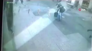 İstiklal Caddesi'ndeki Patlama Davasında 2 Sanığa 5'er Kez Ağırlaştırılmış Müebbet