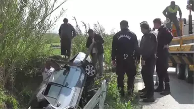 Ödemiş'te Trafik Kazası: 3 Yaralı