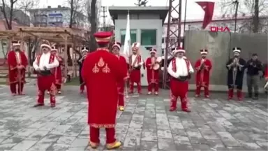 Hakkari Çukurca'da Mehterli Sünnet Şöleni