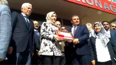 Gülnar'da MHP'li Alpaslan Ünüvar Mazbatasını Aldı