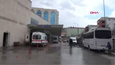 Siirt'te Zırhlı Polis Aracı Devrildi 3 Yaralı