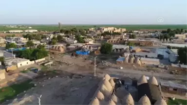 Harran'ın Tarihi Dokusuna Zarar Veren Yapılar Yıkılıyor