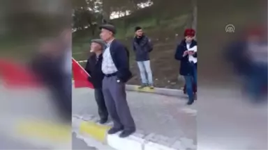 Pamukkale Yolunu Trafiğe Kapattılar