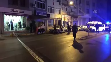 Kadıköy'de Silahlı Saldırı: 2 Yaralı