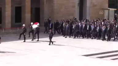 Vakıflar Genel Müdürlüğü Heyetinden Anıtkabir'e Ziyaret