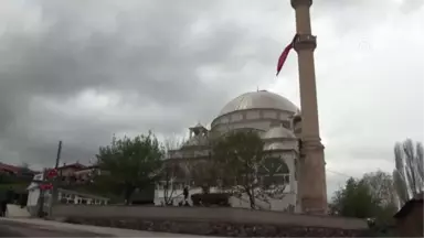 Yeni Zelanda'daki Saldırıda Hayatını Kaybeden Tuyan, Son Yolculuğuna Uğurlandı