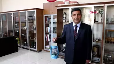 ERZİNCAN El feneriyle başladı, makam odasını müzeye çevirdi