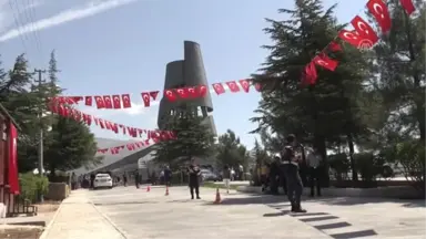 Dokuzuncu Cumhurbaşkanı Demirel mezarı başında anıldı