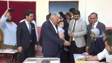 Binali Yıldırım, oyunu kullandı