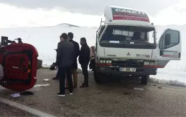 Kaza Sonrası 'Güvenli Sürüş Hayat Kurtarır' Yazısı Dikkat Çekti