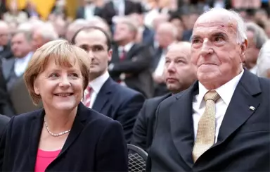 Almanya Eski Başbakanı Helmut Kohl Hayatını Kaybetti