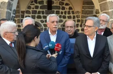 Zülfü Livaneli'nin Ziyarete Gittiği Ahmet Türk'ten Barış Mesajı