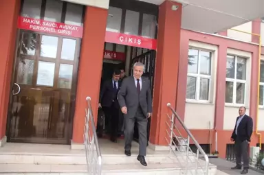 Bülent Arınç, Bolu'da Hakim Karşısına Çıktı