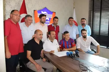 Karabükspor, Troje ile 1 Yıllık Sözleşme İmzaladı