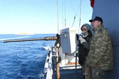 Genelkurmay Başkanı Akar'dan Kardak'a Sürpriz Ziyaret