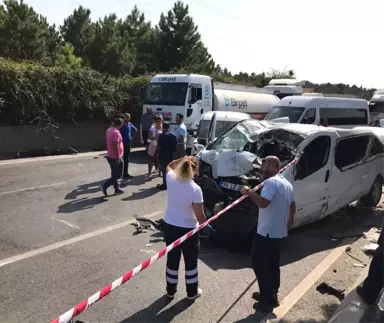 Kontrolden Çıkan Araç Takla Attı: 1 Ölü, 2 Yaralı