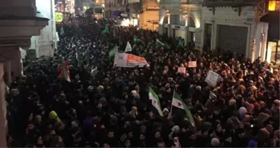 Halep İçin Binlerce Kişi Taksim'de Yürüdü!