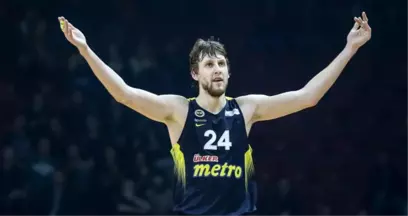 Jan Vesely: Fenerbahçe ile Kalan İşimi Bitirmek İçin NBA'e Gitmedim