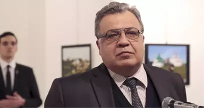 Karlov'un Öldürüldüğü Serginin Organizatörü Gözaltına Alındı