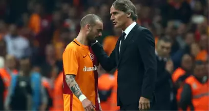 Galatasaray'da Sneijder, Riekerink Gönderildiği İçin Mutsuz