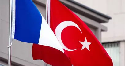 Fransa, Türkiye ve Hollanda'yı Soğukkanlılığa Davet Etti