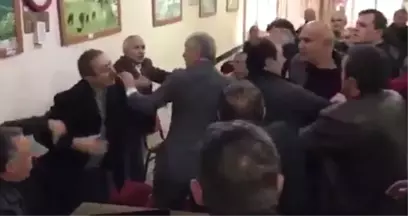 CHP'li Bektaşoğlu Kahvehanede Vatandaşlarla Tartıştı