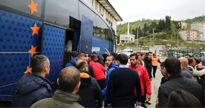 Savcılık, Gazeteciye Dayak Olayında 3 Futbolcu ve 2 Görevliyi İfadeye Çağıracak