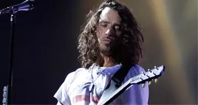 Ünlü Müzisyen Chris Cornell'in Kendini Asarak İntihar Ettiği Açıklandı