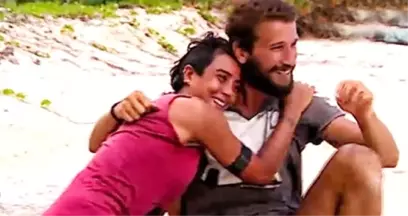 Sabriye'yi Çıldırtacak Haber! Survivor Adem ve Tuğçe Aşk Yaşıyor