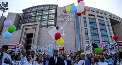 Cumhuriyet Gazetesi Davasında Kadri Gürsel'in Tahliyesine Karar Verildi