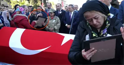 Türkiye Şehitlerini Uğurladı! Annenin Ağıdı Yürekleri Dağladı: Bayrağımızla Ne Kadar Güzel Olmuşsun