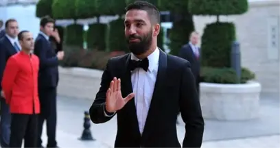 Arda Turan, Kardeşine 20 Bin Liralık Saat Aldı