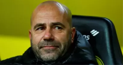 Borussia Dortmund, Peter Bosz'u Kovarak Yerine Stöger'i Getirdi