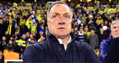 Fenerbahçe'nin Eski Hocası Dick Advocaat, Teknik Direktörlüğe Döndü