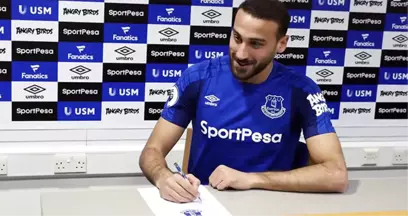 Everton'a Transfer Olan Cenk Tosun Tarihe Geçti!