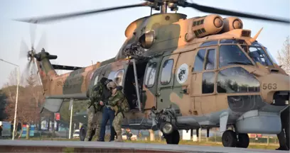 Uludağ'da Mahsur Kalan ve Geceyi Ormanda Geçiren 3 Kişi Askeri Helikopterle Kurtarıldı