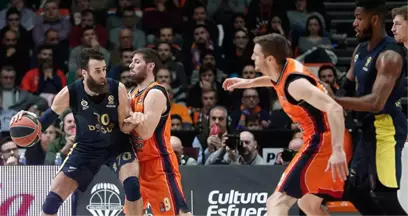 Fenerbahçe Doğuş Deplasmanda Valencia'yı 67-80 Mağlup Etti