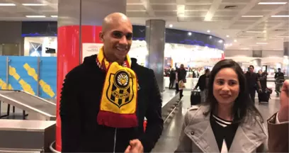 Evkur Yeni Malatyaspor'un Yeni Transferi Doria İstanbul'da