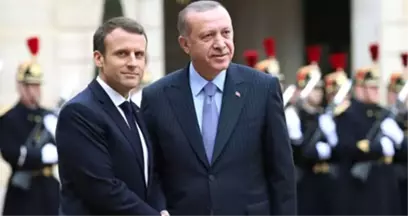 Erdoğan, Fransa Cumhurbaşkanı'na Taziyelerini İletti