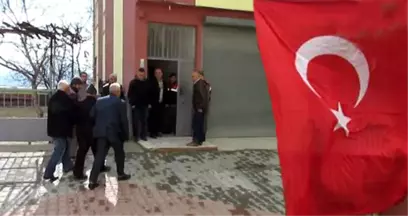 Oğlunun Şehadet Haberini Alan Baba: Kahvede Bana Niye Söylemediniz