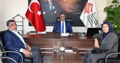 Hakarete Uğrayan Şehit Annesinden İnsanlık Dersi! Davadan Vazgeçti