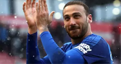 Cenk Tosun İngiltere'de Ayın Futbolcusu İçin Aday Oldu