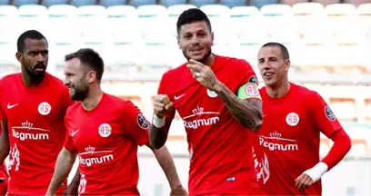 Antalyaspor, Deplasmanda Kardemir Karabükspor'u 2-1 Yendi