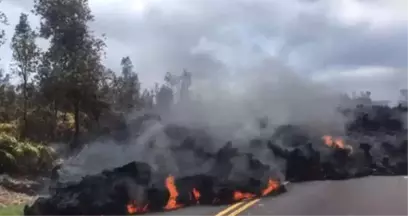 Hawaii'de Yanardağ Harekete Geçti! Lavlar 26 Evi Yuttu, 1700 Kişi Tahliye Edildi