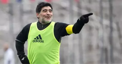 Maradona Beyaz Rusya Ekibi Dinamo Brest'in Hem Başkanı Hem de Teknik Direktörü Oldu