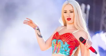 Iggy Azalea'nın Paylaşımı Sosyal Medyayı İkiye Böldü